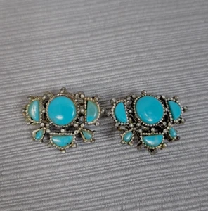 Pair of Silver-tone and Turquoise Color Clip On Earing - Picture 1 of 8