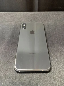 Apple iPhone X - 64GB - Grigio Siderale (Sbloccato) (MQAC2ZD/A) - Foto 1 di 2