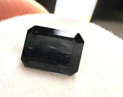 1,45 Karat Turmalin Indigolith Edelstein f. Schmuck Kette Ring a. Mineralien Lot - Bild 1 von 3