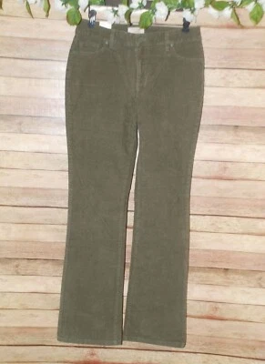 NUEVO CON ETIQUETAS St. John's Bay Pana Verde Talla 10 Calce Recto Bota Corte Secretamente Delgado Foto 1 de 4