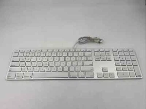 Apple A1243 Wired USB Keyboard W/ Numeric Keypad White Genuine Tested - Picture 1 of 5