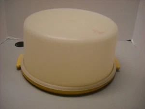 Tupperware Porta Torte Vintage Rotondo Raccolta Oro 12" con Coperchio - Foto 1 di 12