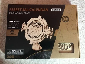 Robotime Calendario Perpetuo Ingranaggi Meccanici Modello di Montaggio in Legno (Adulti Adolescenti) - Foto 1 di 4