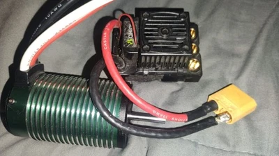 Castle Creations 4-Pole  BL Motor  2650kV: 1/8 Off Road 1/10 4WD SCT - Image 1 of 4