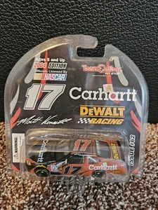 2004 Matt Kenseth #17 Carhartt 1/64 Diecast NASCAR Team Caliber - Picture 1 of 2