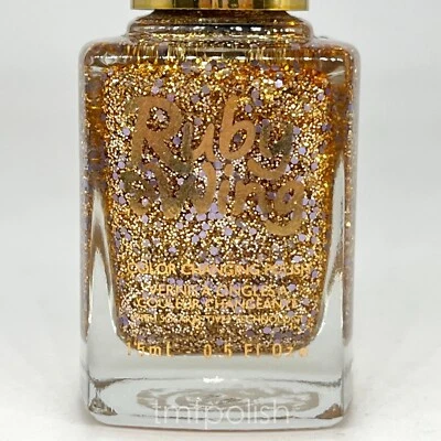 Nuevo esmalte de uñas Ruby Wing Color Club - Going Steady - Tamaño completo Foto 1 de 4