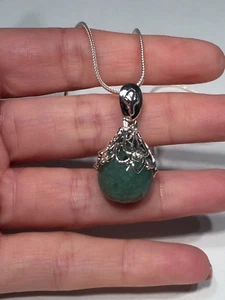 Genuine Faceted Green Jade & White Topaz Filigree Cap Pendant 18 Inch - Picture 1 of 8