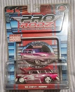 Maisto Pro Rodz Pro-Touring 1:64 Diecast Pink Purple & Flames 1955 Chevy Nomad - Picture 1 of 4