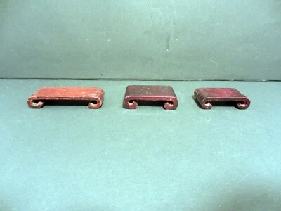 China Madera de Rosa Hecho a Mano Tallado 3 Mini Surtido Pergamino Expositores De Colección 3526 Foto 1 de 4