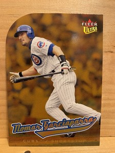 2005 Fleer Ultra - Nomar Garciaparra #82 - Gold Medallion - Chicago Cubs