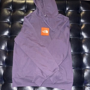 The North Face Herren Lila Pullover Hoodie Sweatshirt - Bild 1 von 5