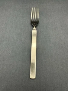 ALESSI 18/10 Stainless DRY Flatware 7 1/2" DINNER FORK Made in Italy - Picture 1 of 6