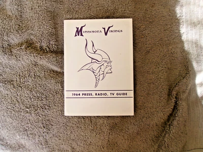 1964 MINNESOTA VIKINGS MEDIA GUIDE Yearbook FRAN TARKENTON Press Book CARL ELLER - Image 1 of 4