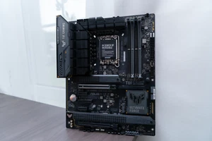 ASUS TUF Gaming Z790-PLUS WiFi LGA 1700 ATX Intel Mainboard - Photo 1/6