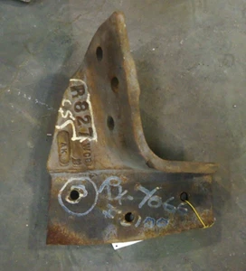 CE RAYMOND R-827 PLOW TIP HOLDER - Picture 1 of 5