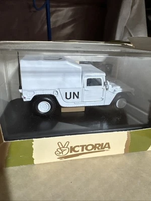 Victoria 1/43  Foto 1 de 4