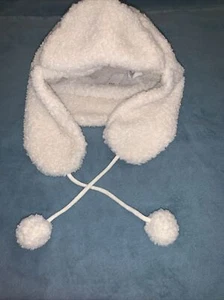 Gap Fleece Trapper Cap Hat With Ear Flaps And Pom Pom Tie Women Beige OS NWT - Picture 1 of 8