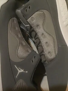 Size 13 - Jordan Max Aura 2 Medium Grey - Picture 1 of 8