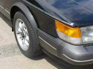 JUEGO CLÁSICO DE MOLDURAS DE PARACHOQUES CROMADO ACERO INOXIDABLE SAAB 900 - Imagen 1 de 2