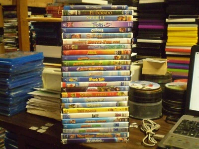 (27) All Dreamworks Children's DVD Lot: (4) Madagascar  (3) Shrek  Trolls  HTTYD - Image 1 of 3