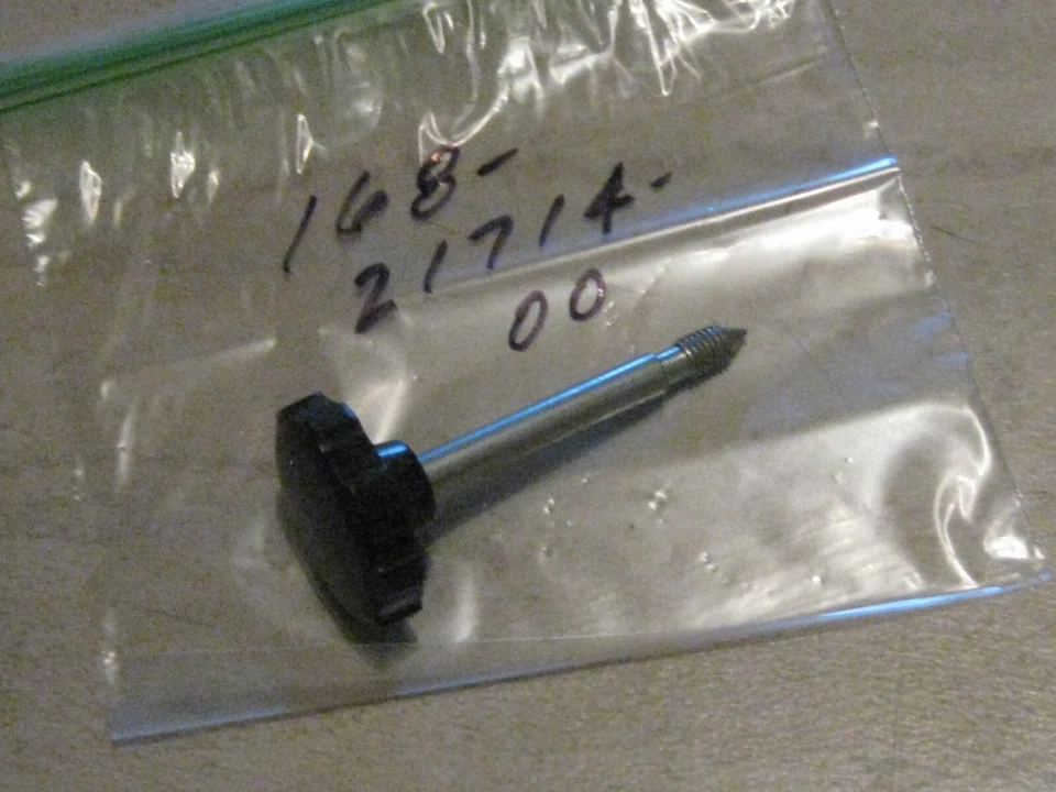 YAMAHA YR2C/YR2/YR1/YCS1C/YCS1/R3/CS3 CUBIERTA LATERAL PERILLA ¡NOS! Foto 1 de 1