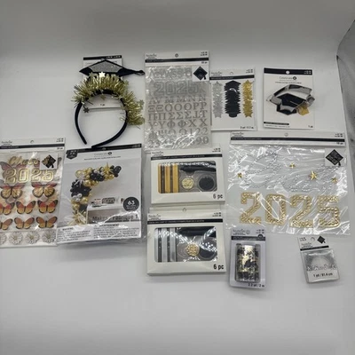 Class of 2025 Graduation Party Decorations MSRP Over $100 - Image 1 of 4