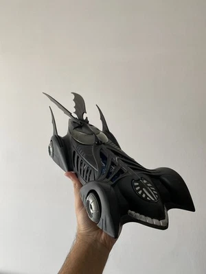 Batmobile Kenner Batman Forever 1995 COMPLETE Tonka action figure - Immagine 1 di 4