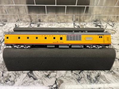 Custom UP Union Pacific 209 Howard Fogg Car Heritage HO 4014 versión posterior a 2020 Foto 1 de 4