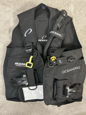 Chaleco de buceo Oceanic Ocean Pro LG liberación rápida Foto 1 de 4