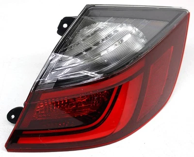 OEM Right Passenger Side LED Tail Lamp For 2019-2022 Honda Insight Lens Chip - Image 1 of 4