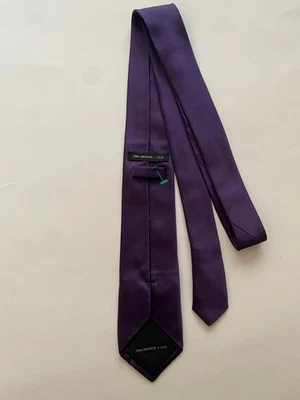 JOHN VARVATOS SILK TIE 59X3." WIDE.NEW.USA. - Image 1 of 3