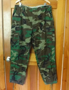 u.s military issue Mens Camo pants Size large. very good condition - Bild 1 von 11