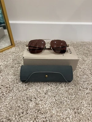 Dita Lancier LSA-417 - Oro/Arena Cabeza de Cobre Marrón con Tierra (Polarizado) Foto 1 de 4