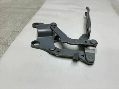 BMW 328XI SEDAN 2007 RIGHT HOOD HINGE ARCTIC/ARKTIS METALLIC BLUE FACTORY - Image 1 of 4