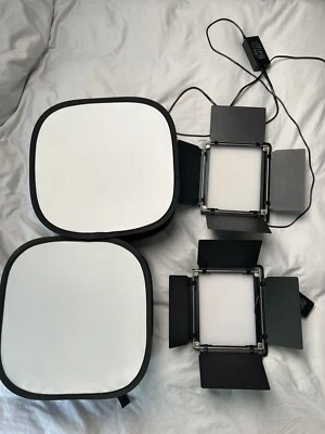 Neewer 900898291 2 Pieces Bi-color 660 LED Video Light and Stand Kit - Image 1 of 3