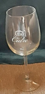2 STELLA ARTOIS Cidre Stemmed Chalice Glasses > Collector - Home Bar - Man Cave - Picture 1 of 6