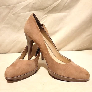 Nine West Women's  Beige Suede Almond Toe Stilleto Heels Pumps 9 M - Picture 1 of 8
