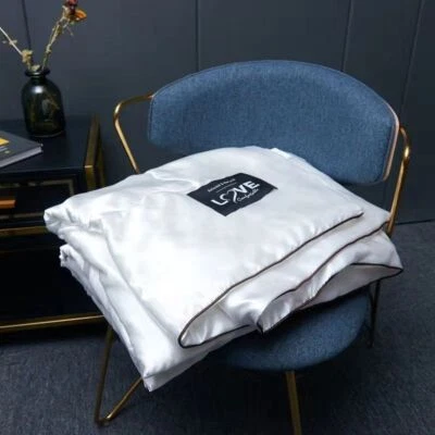 nueva manta de verano 1 pieza colcha de seda hielo lavable, fresca y cómoda Foto 1 de 4