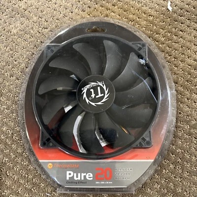 200Mm Pure 20 Series Black 200X30Mm Thick Quiet High Airflow Case Fan - Image 1 of 3