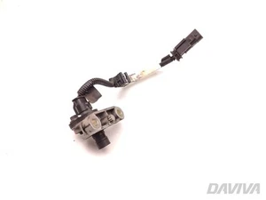 Volvo V60 Kurbelwellenpositionssensor D3 Diesel 100kW (136 HP) 31303094 2013 - Picture 1 of 11