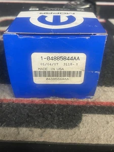 Mopar 04885844AA HVAC blower motor resistor - Picture 1 of 4