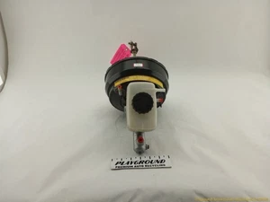 Lexus IS300 SEDAN Power Brake Booster With Master Cylinder & Reservoir 01-05 - Picture 1 of 12