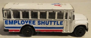 Rare Vintage Maisto Diecast Employee Shuttle Toy Bus American Airlines Transport - Picture 1 of 14