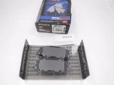 Pastillas de freno delanteras de cerámica originales OEM ACT1211 para Toyota RAV4 2006-2018 Foto 1 de 4