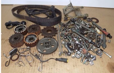 Lote de peças parafusos porcas engrenagens polia cintos Ducati Monster S2R 1000 SS dupla faísca - Imagem 1 de 4