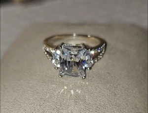 Rectangle Cubic Zirconium Ring w Crystal Accents S925 Silver + Gift Bag 8.5 - Picture 1 of 6