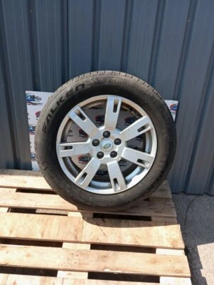 LAND ROVER DISCOVERY 4 TDV6 XS E4 2009-2015 ALLOY WHEEL AND TYRE 255/55R19 REF1 - Image 1 of 4