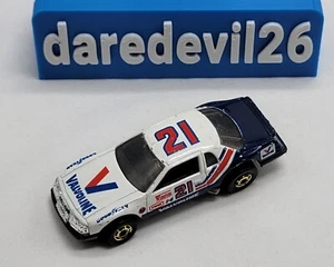 Vintage 1984 HOT WHEELS Thunderbird Stocker Ford GHO Malaysia NASCAR Loose 1/64 - Picture 1 of 8