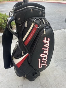 Titleist Golf Stand Bag - Picture 1 of 3