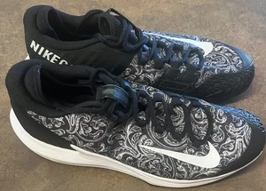 Men’s Nike Court Air Zoom Zero Size 10 Black/White Paisley EUC Tennis Shoes - Bild 1 von 8